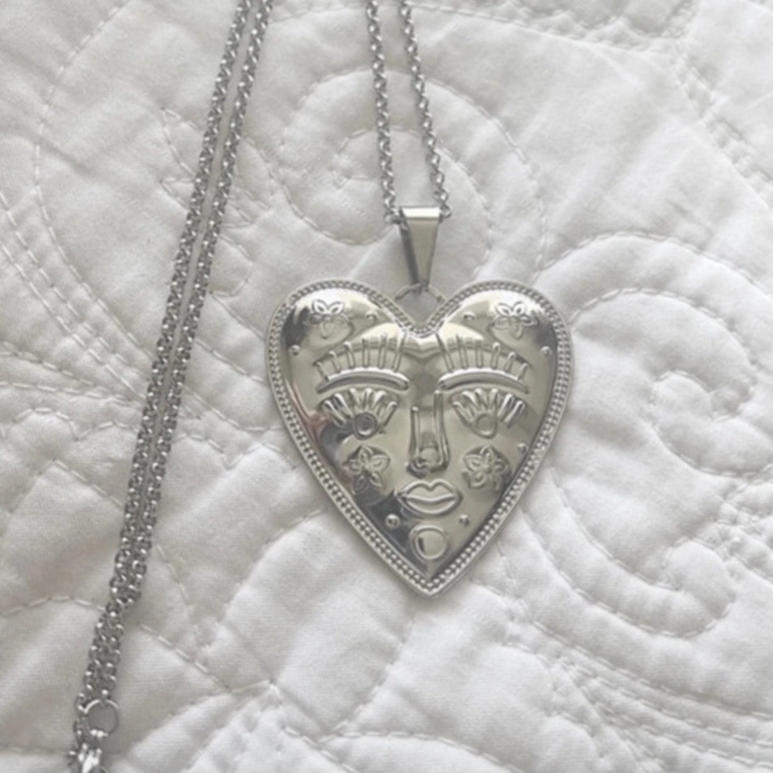 Helios Heart Medallion | Silver