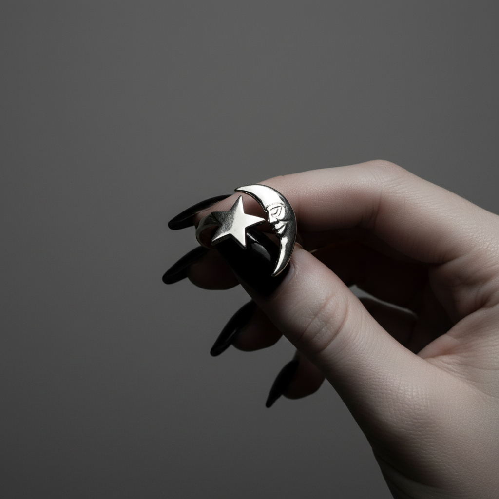 Luna Face & Star Ring | Silver