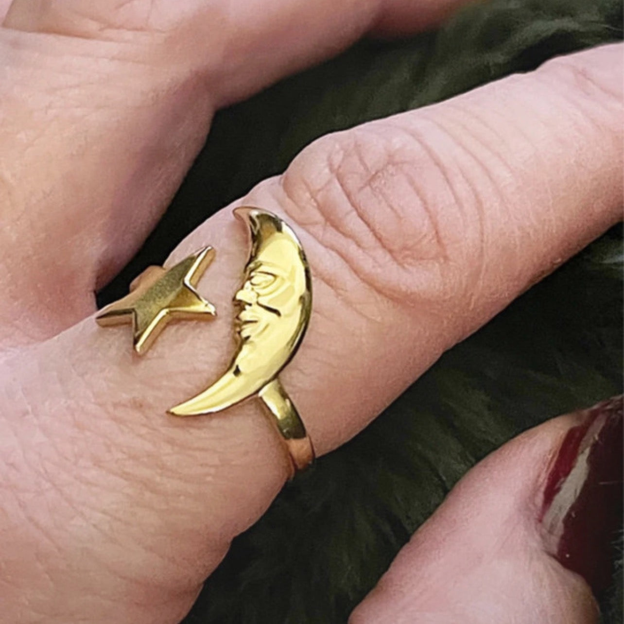 Luna Face & Star Ring | Gold
