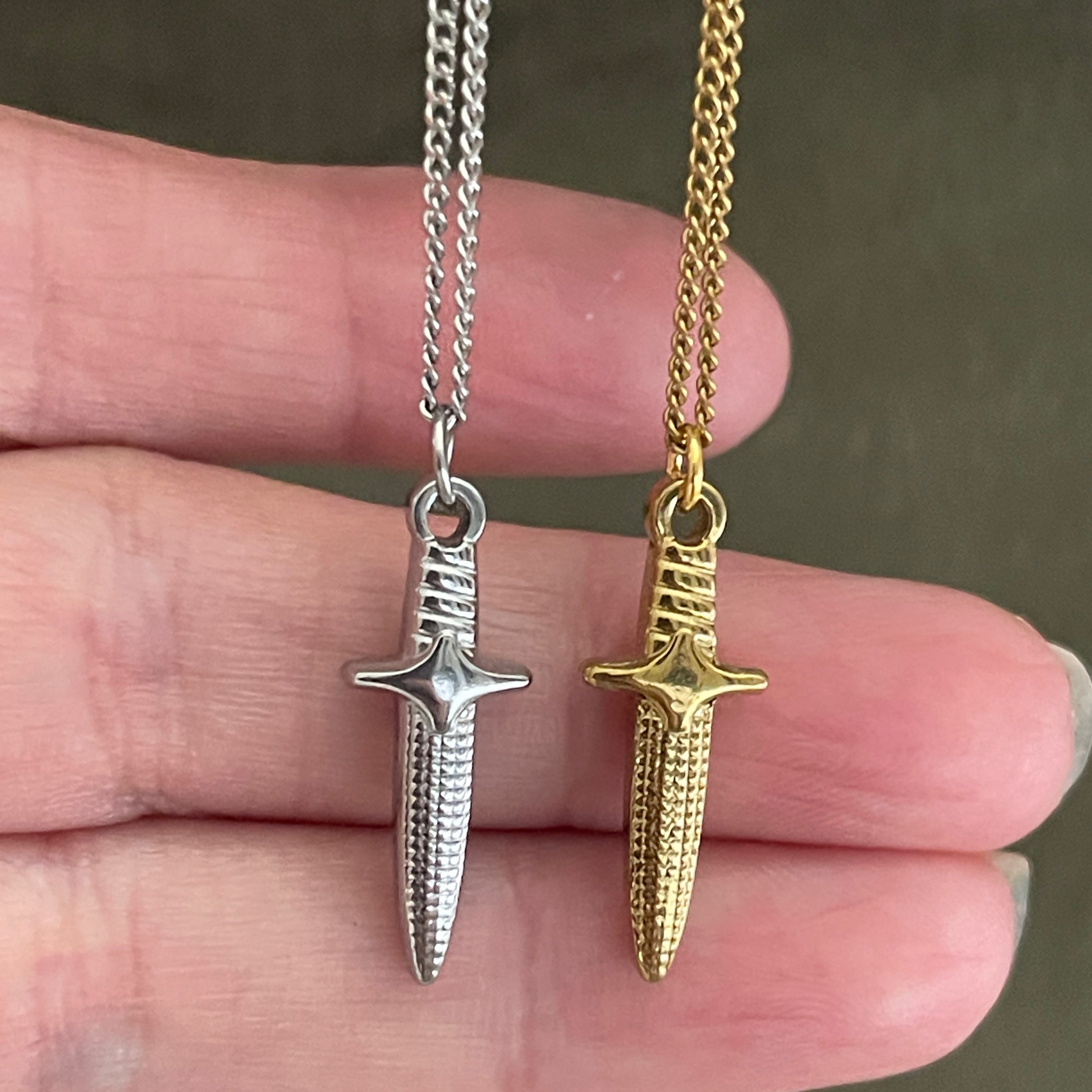 Crypt Dagger Necklace | Silver