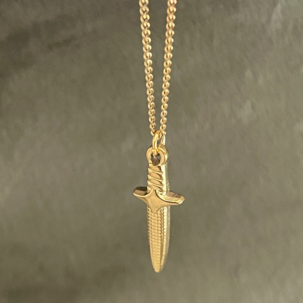 Crypt Dagger Necklace | Gold
