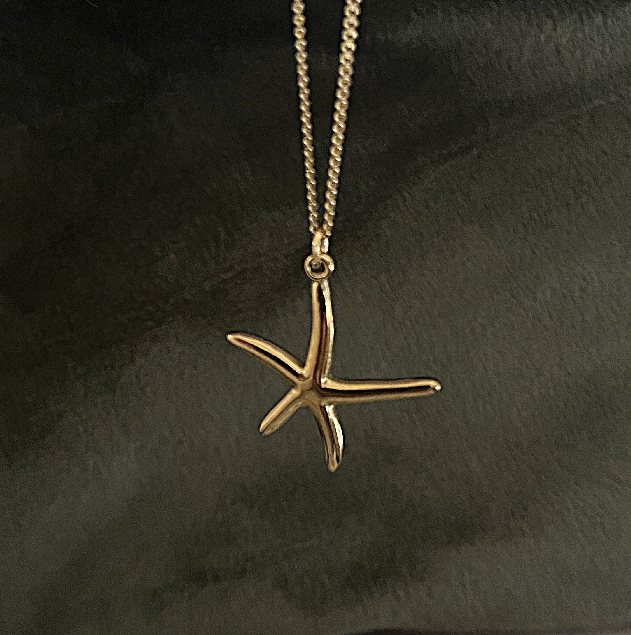 Bohemian Starfish Charm Necklace | Gold