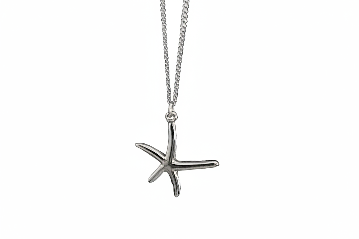 Bohemian Starfish Charm Necklace | Gold