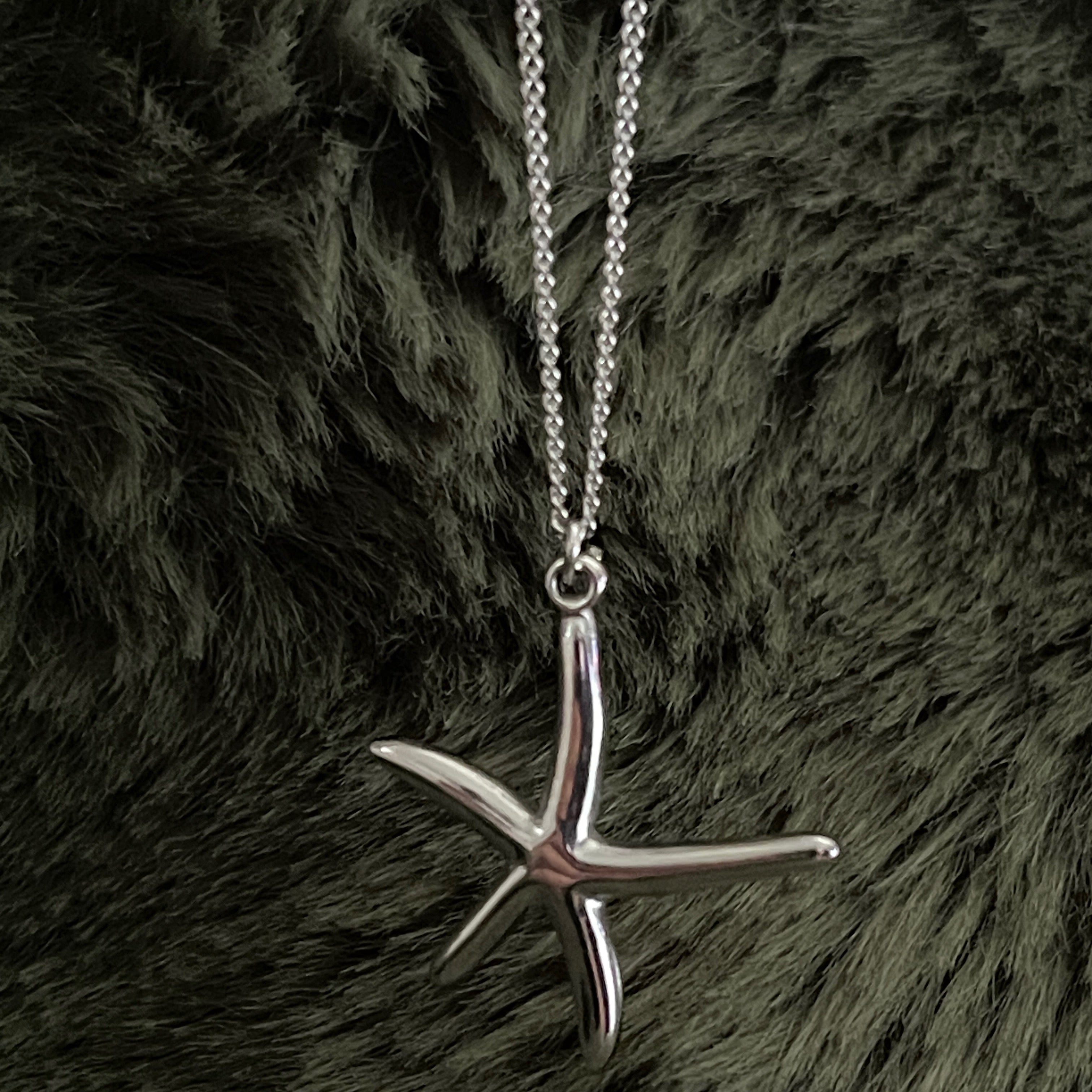 Bohemian Starfish Charm Necklace | Silver