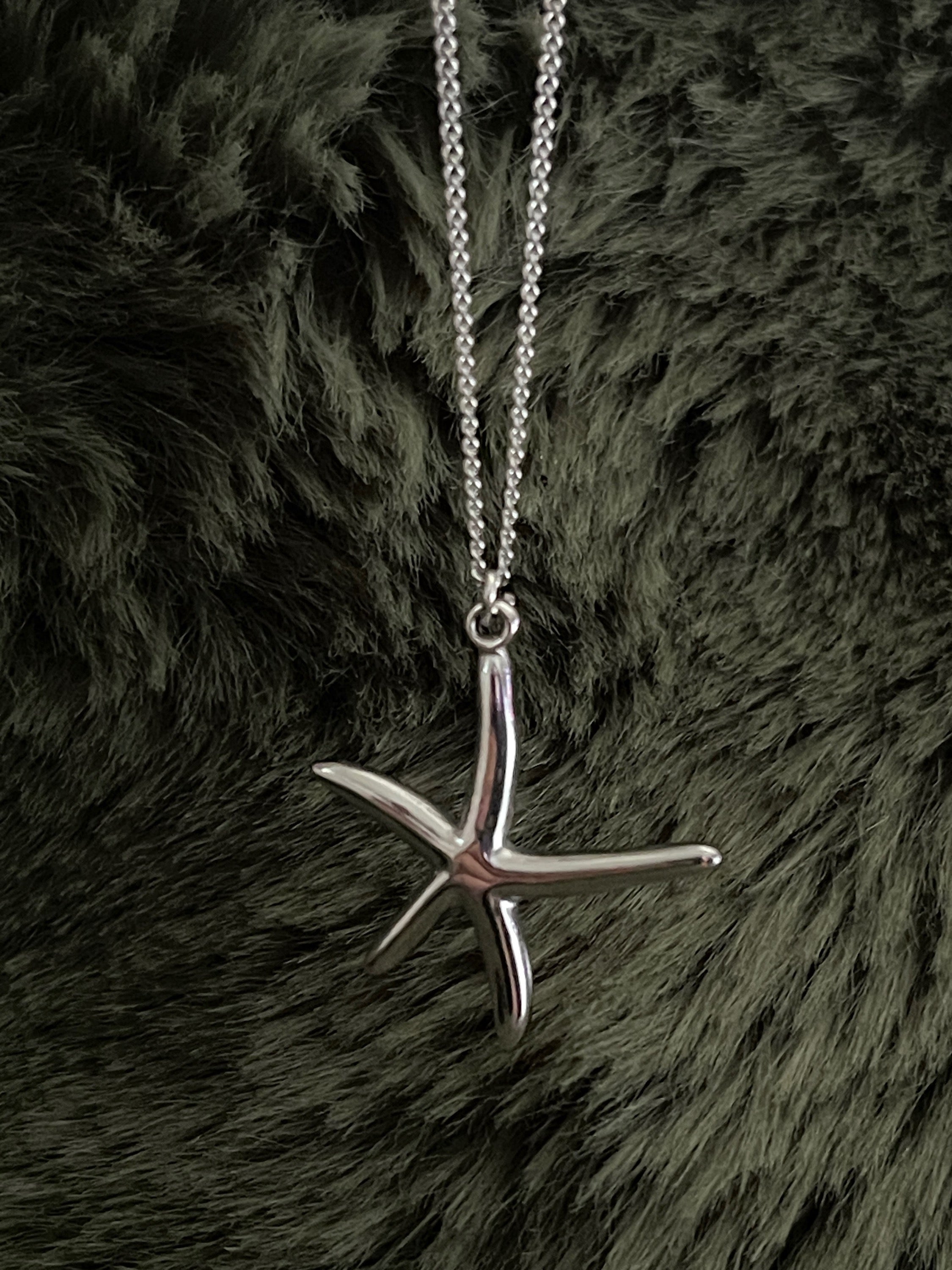 Bohemian Starfish Charm Necklace | Silver