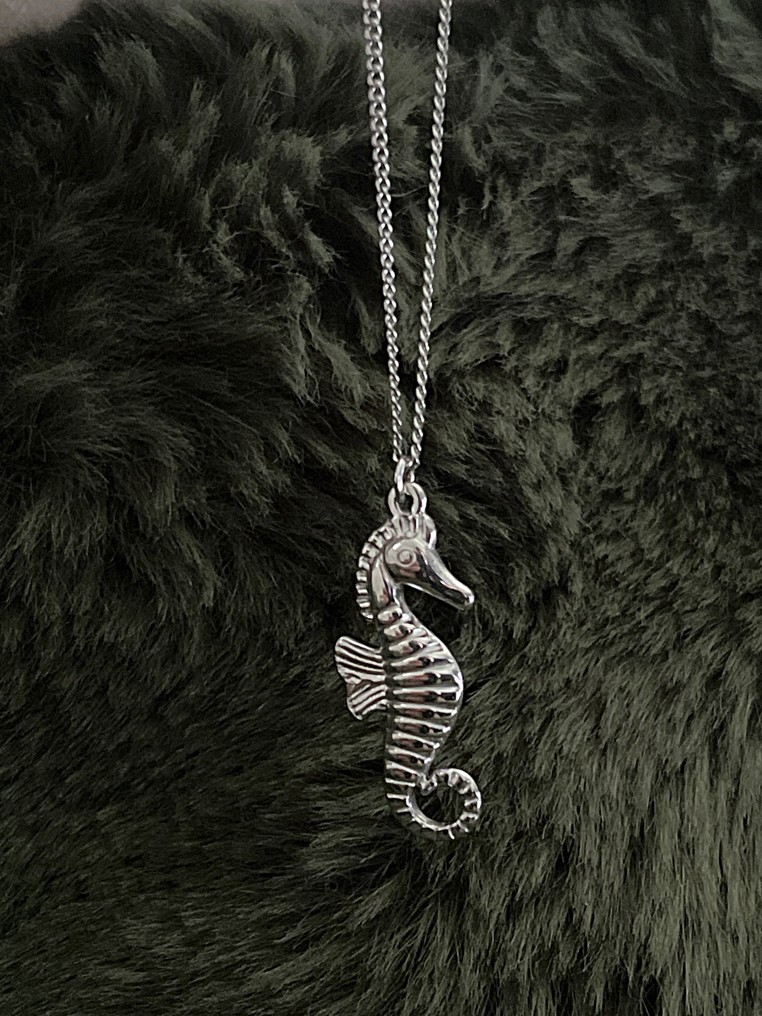 Bohemian Seahorse Charm Necklace | Silver