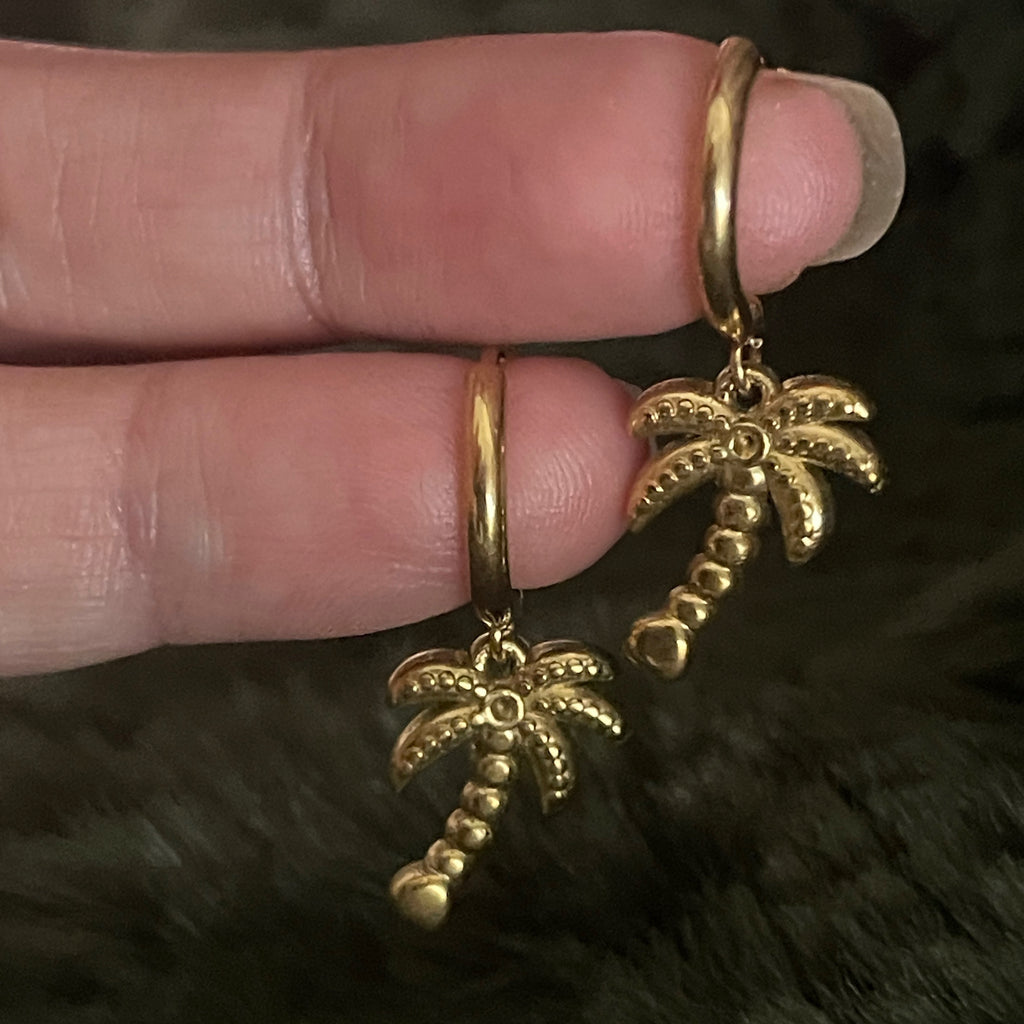 Bohemian Palm Tree Charm Hoops | Gold