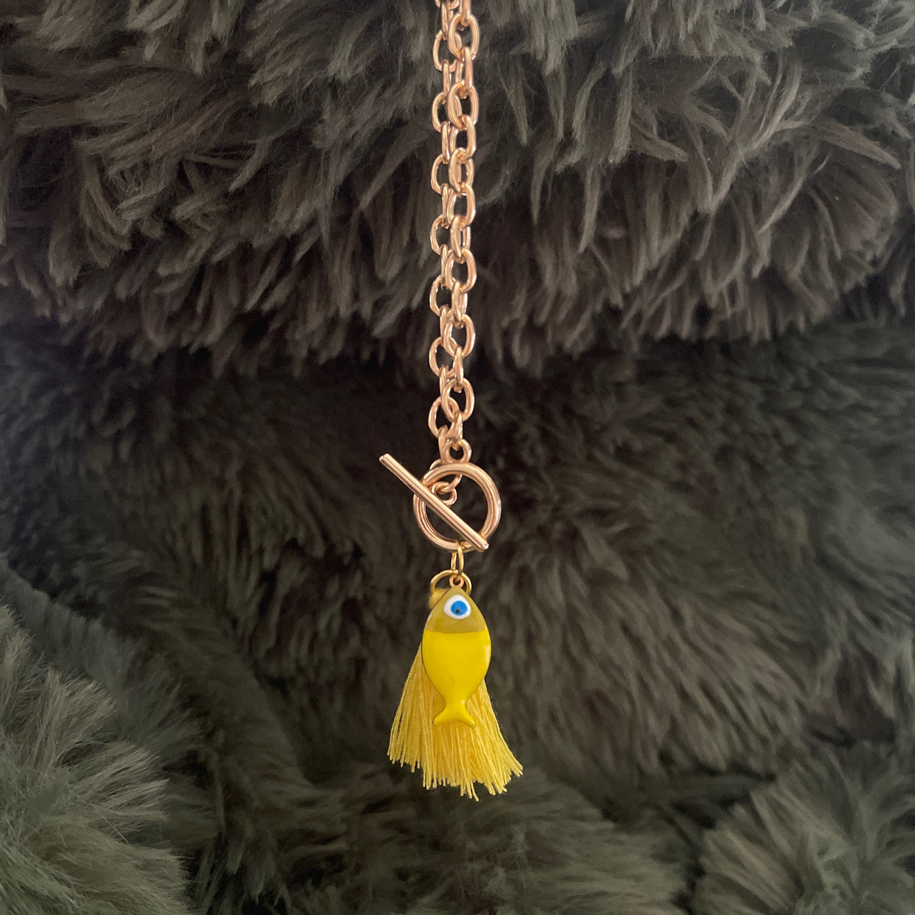 Valencia Toggle | Yellow