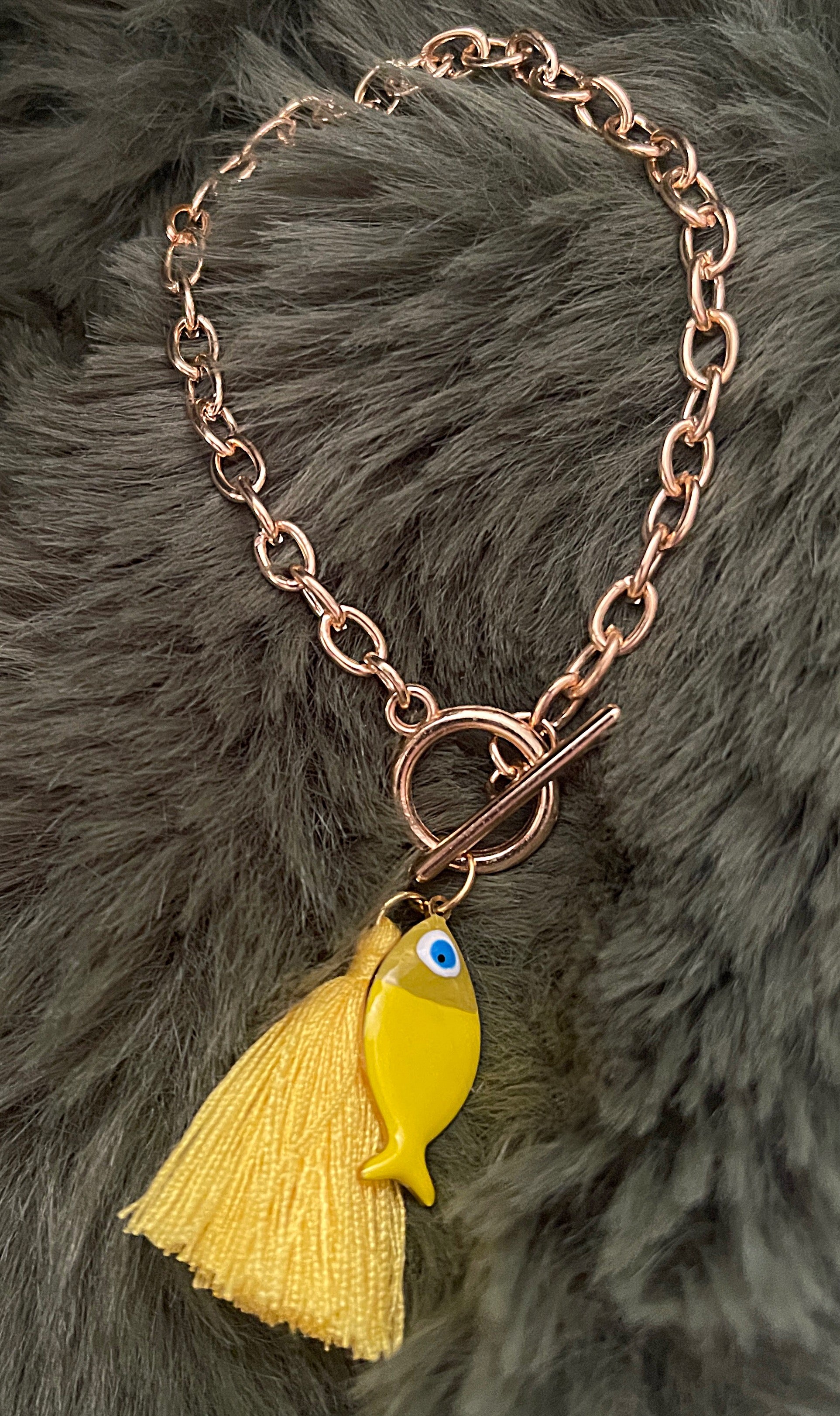 Valencia Toggle | Yellow