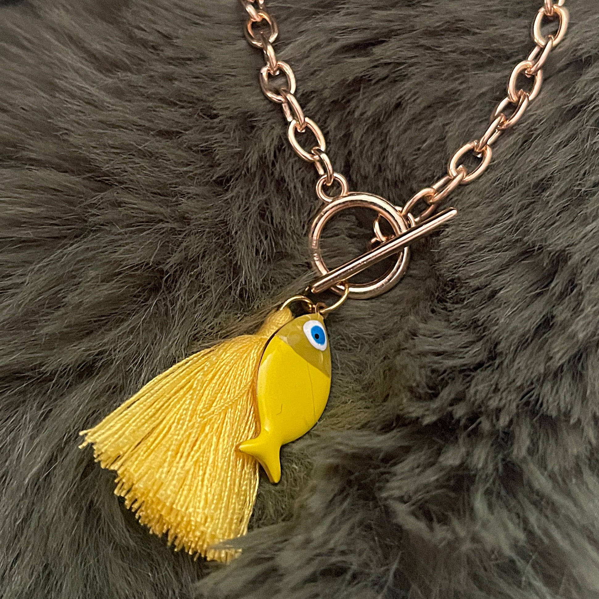 Valencia Toggle | Yellow