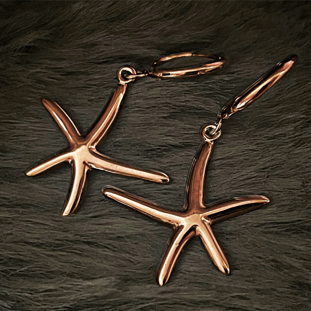 Bohemian Starfish Charm Hoops | Gold