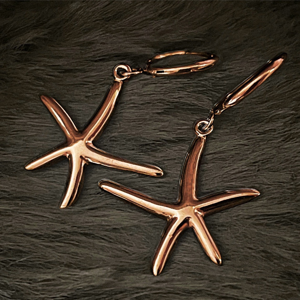 Bohemian Starfish Charm Hoops | Gold