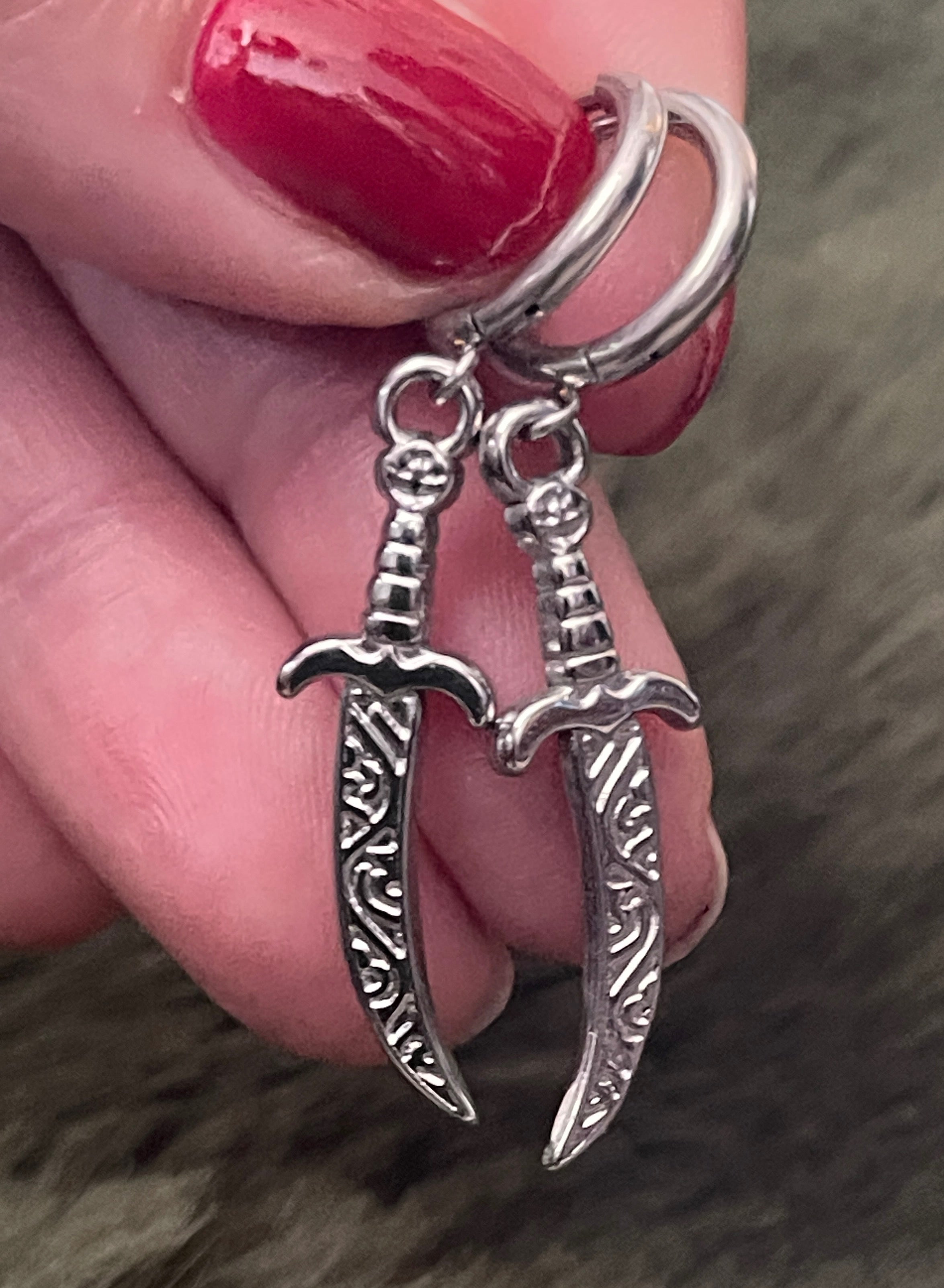Cutlass Hoops | Silver