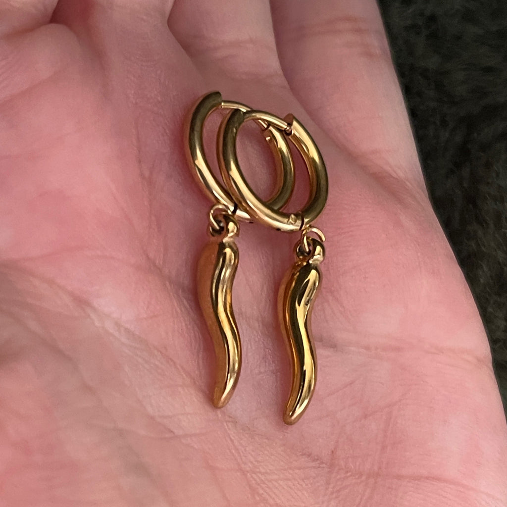 Hot Stuff | Gold