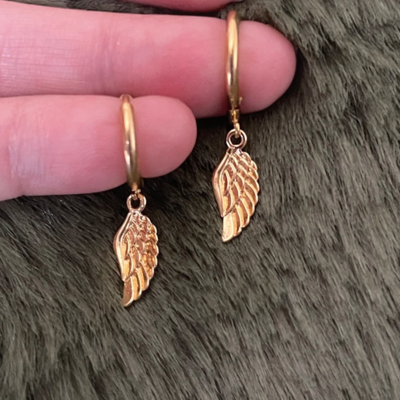 Seraph Mini Hoops | Gold