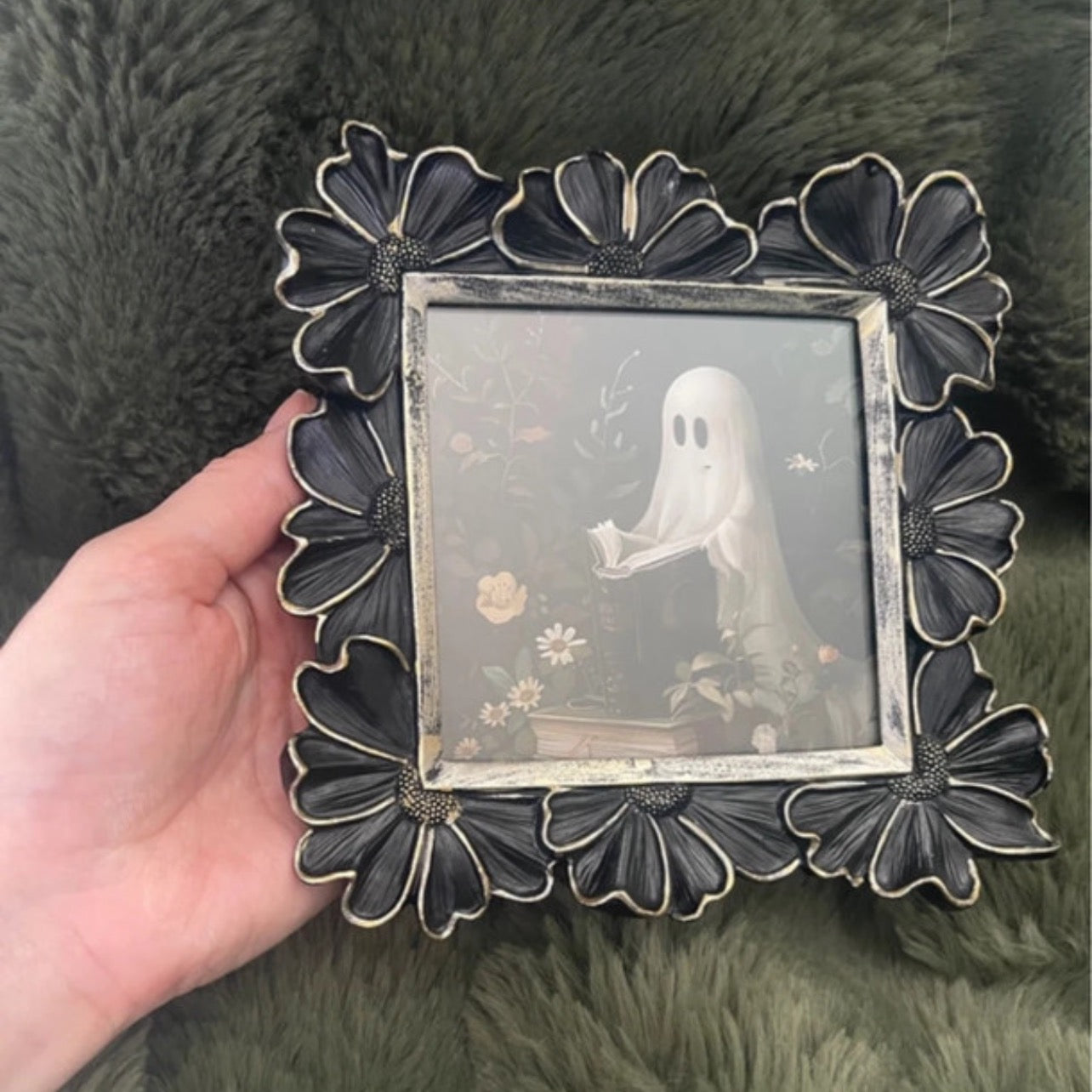 Black gothic pansy photo frame and a cute ghost picture.