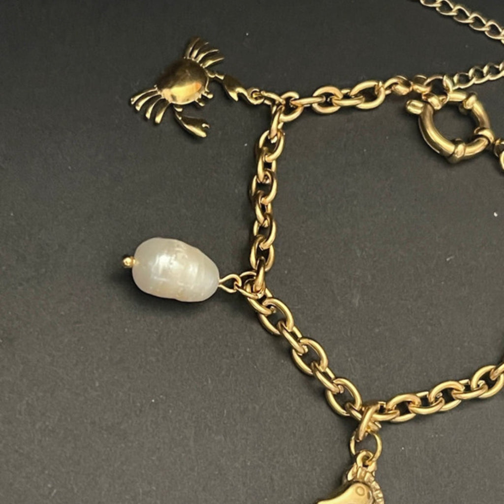 The Ocean Dreamer Charm Bracelet | Gold