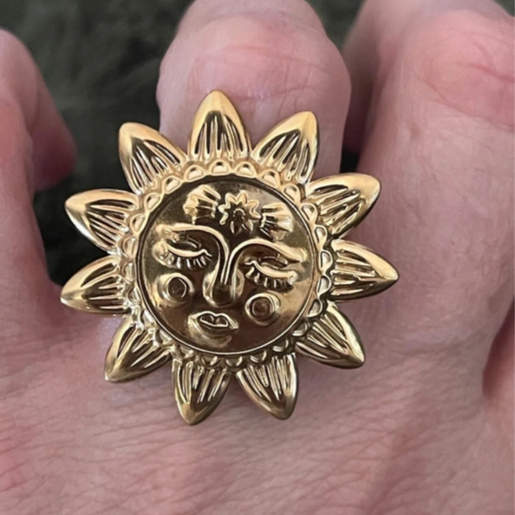 Helios Sun Ring
 | Gold