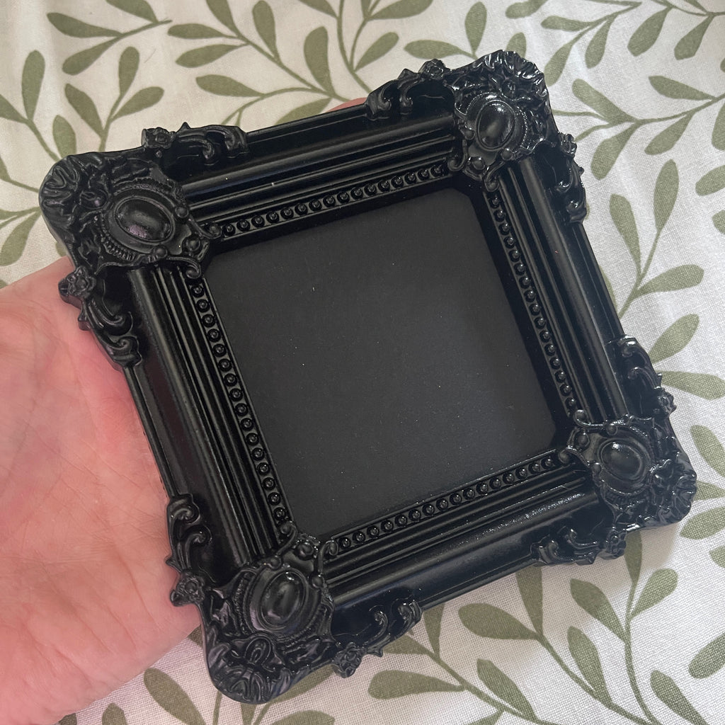The Obsidian Square | Ornate Gothic Photo Frame
