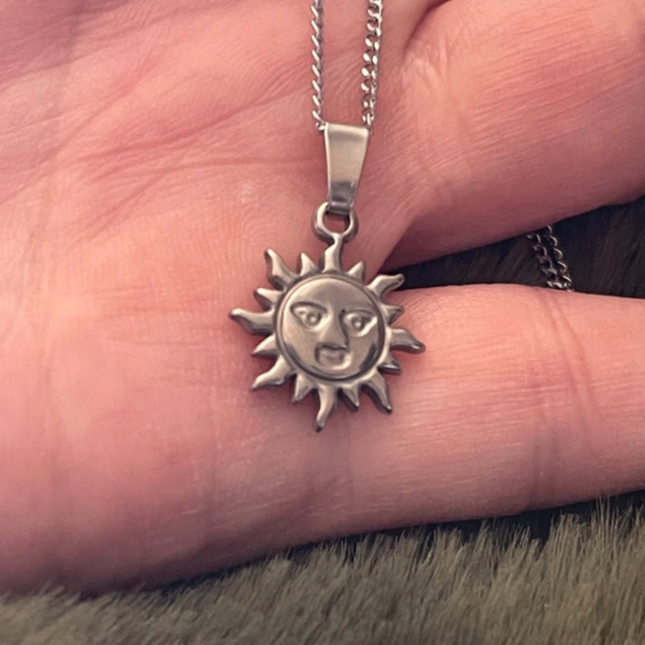Celestial Sol Pendant Necklace | Silver