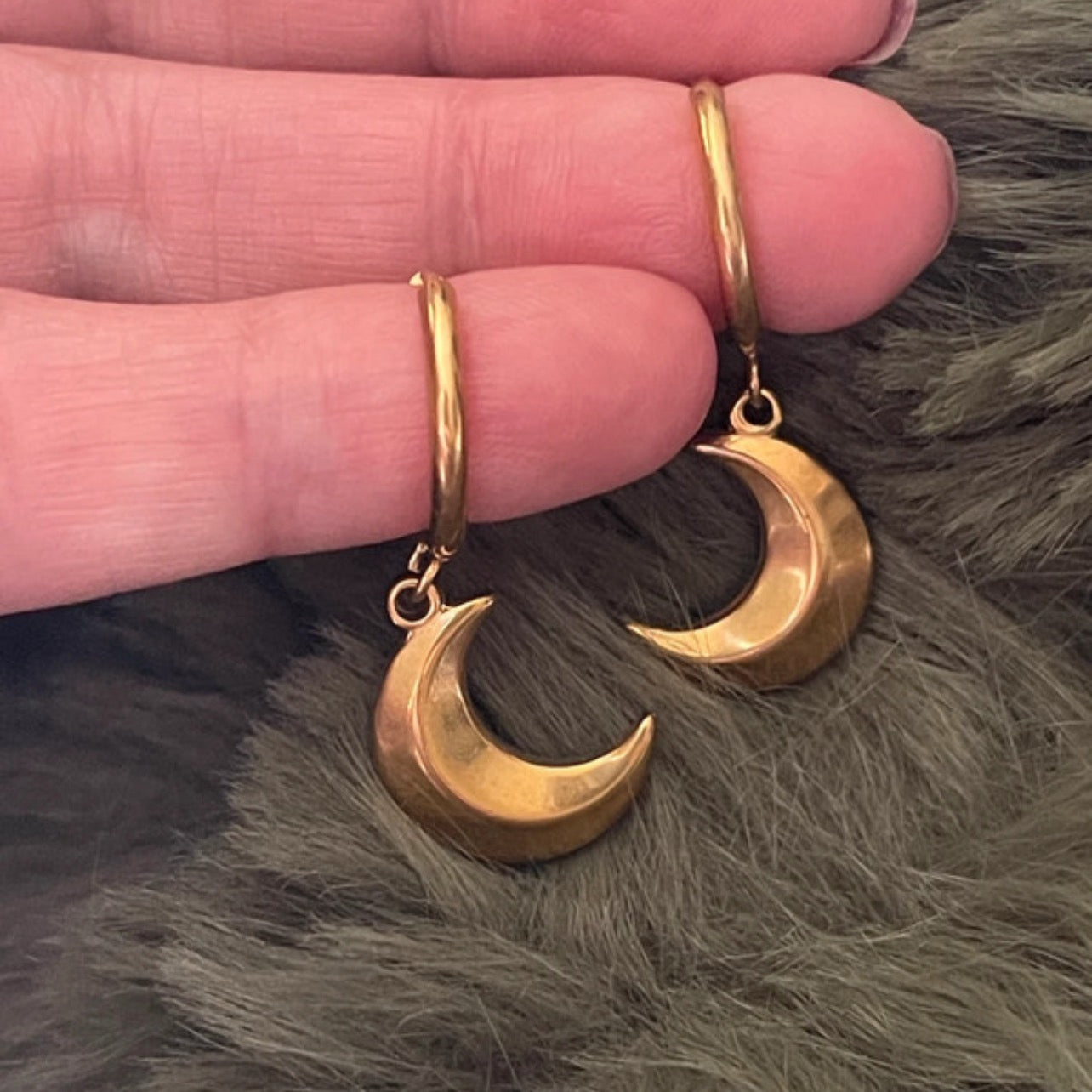 Midnight Crescent Hoops | Gold