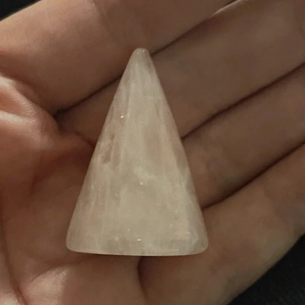 Rose Quartz Crystal Ring Holder