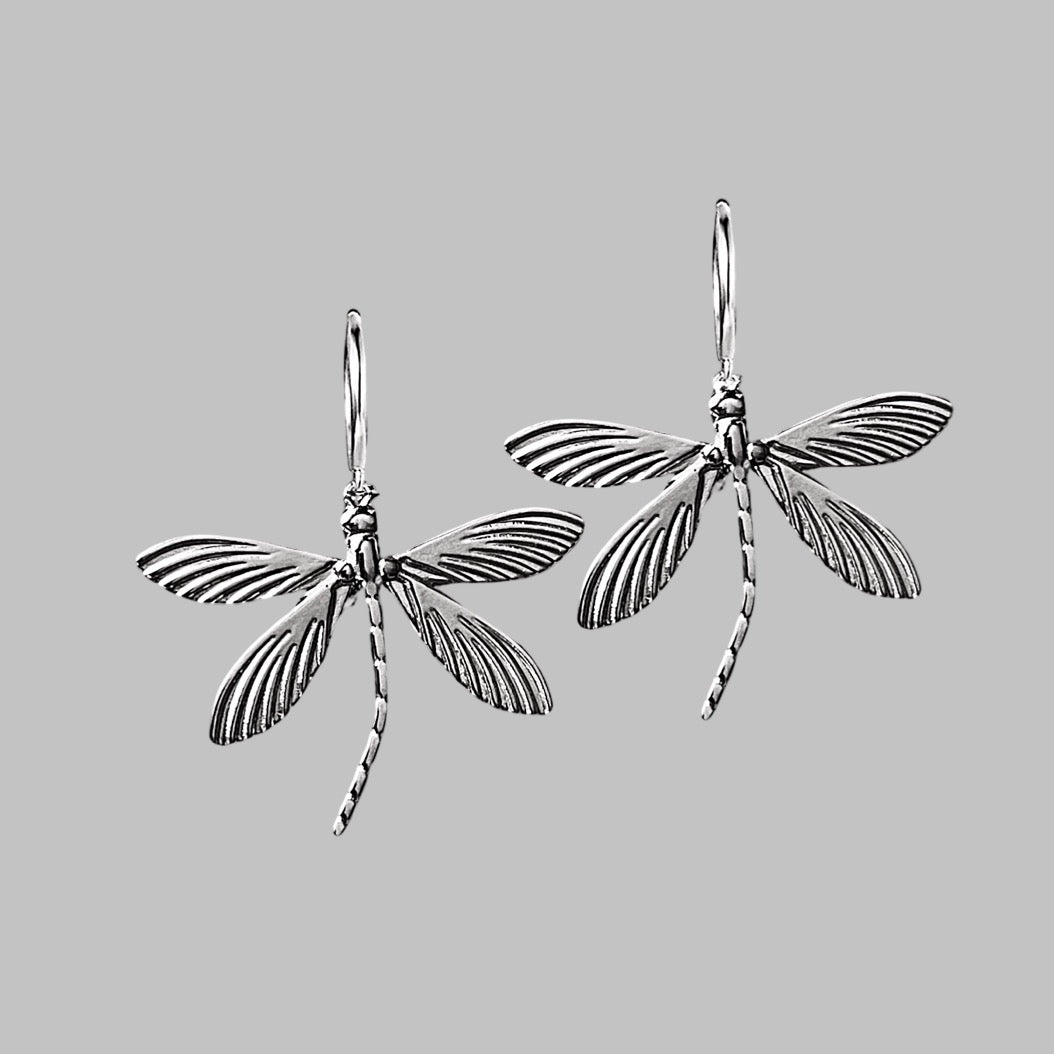 DEVILS DARNING NEEDLE earrings